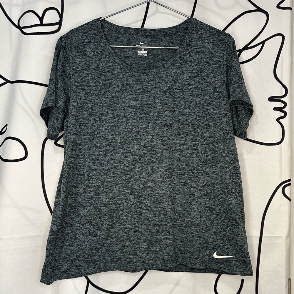 Nike Women's Dri-Fit Scoop Neck Heathered Black Tee